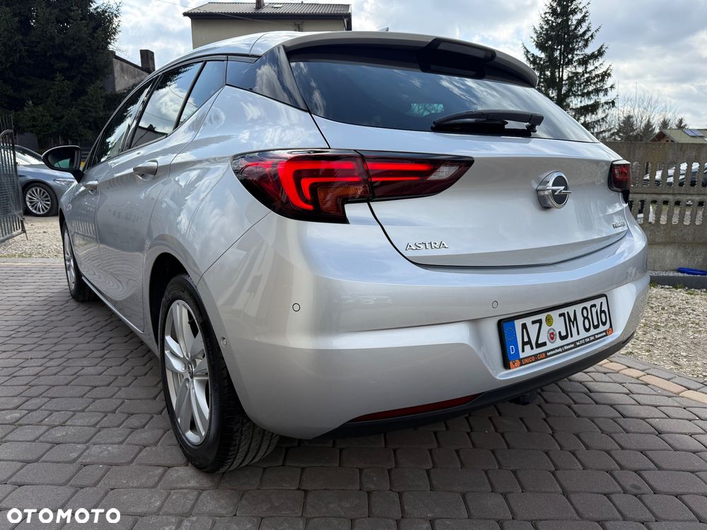 Opel Astra 1.4 Turbo Innovation - 32