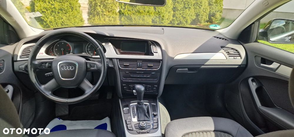 Audi A4 Avant 2.0 TDI DPF multitronic - 13