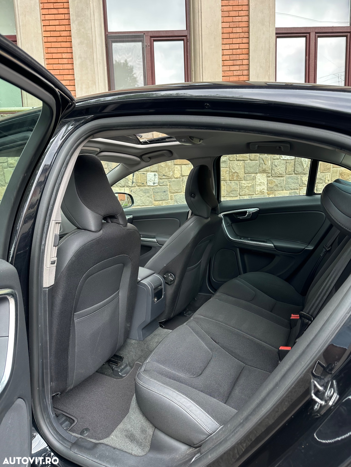 Volvo S60 D4 Geartronic Kinetic - 20