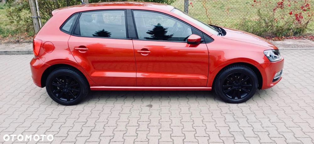 Volkswagen Polo 1.2 TSI Blue Motion Technology Comfortline - 24