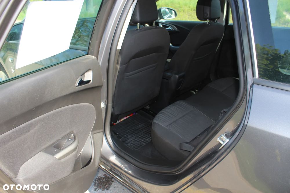 Opel Astra - 14