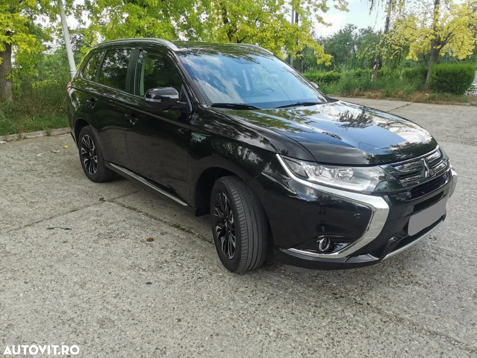 Mitsubishi Outlander 2.0 4WD Plug-In Hybrid Top - 8
