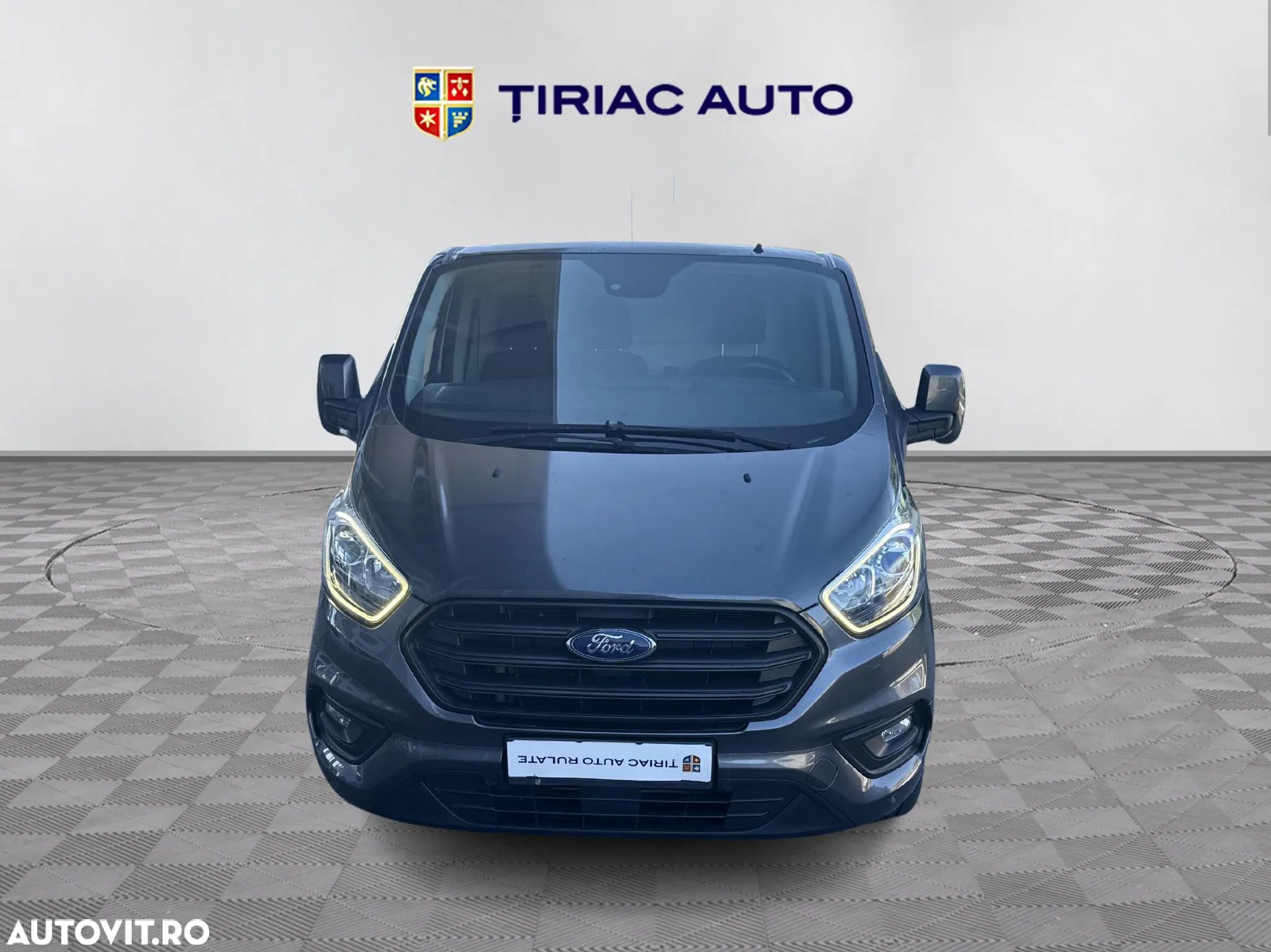 Ford Transit Custom - 8