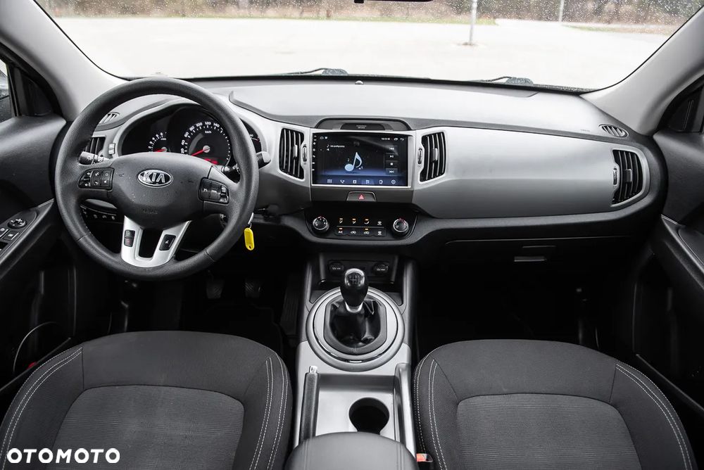 Kia Sportage 1.6 GDI Business Line L 2WD - 24