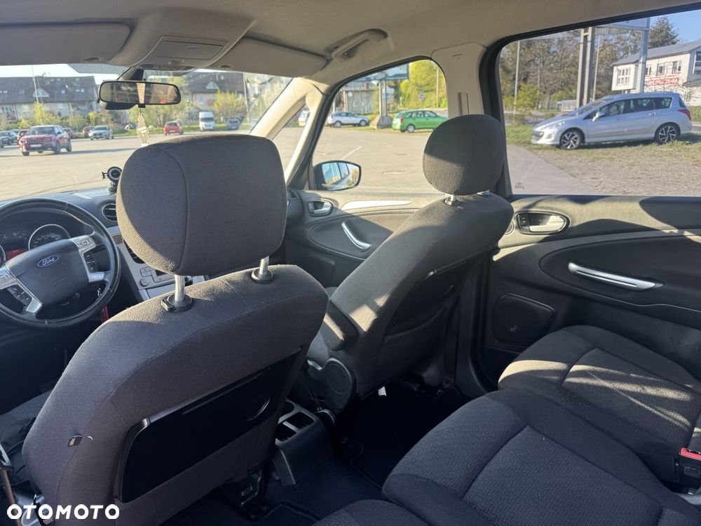 Ford Galaxy 2.0 TDCi Trend - 13