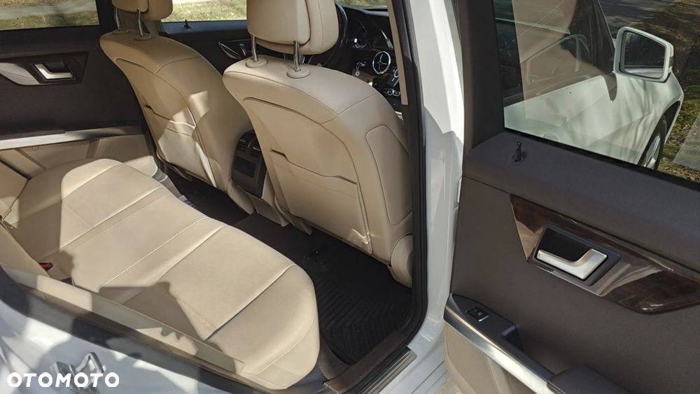 Mercedes-Benz GLK 350 4Matic (BlueEFFICIENCY) 7G-TRONIC - 18