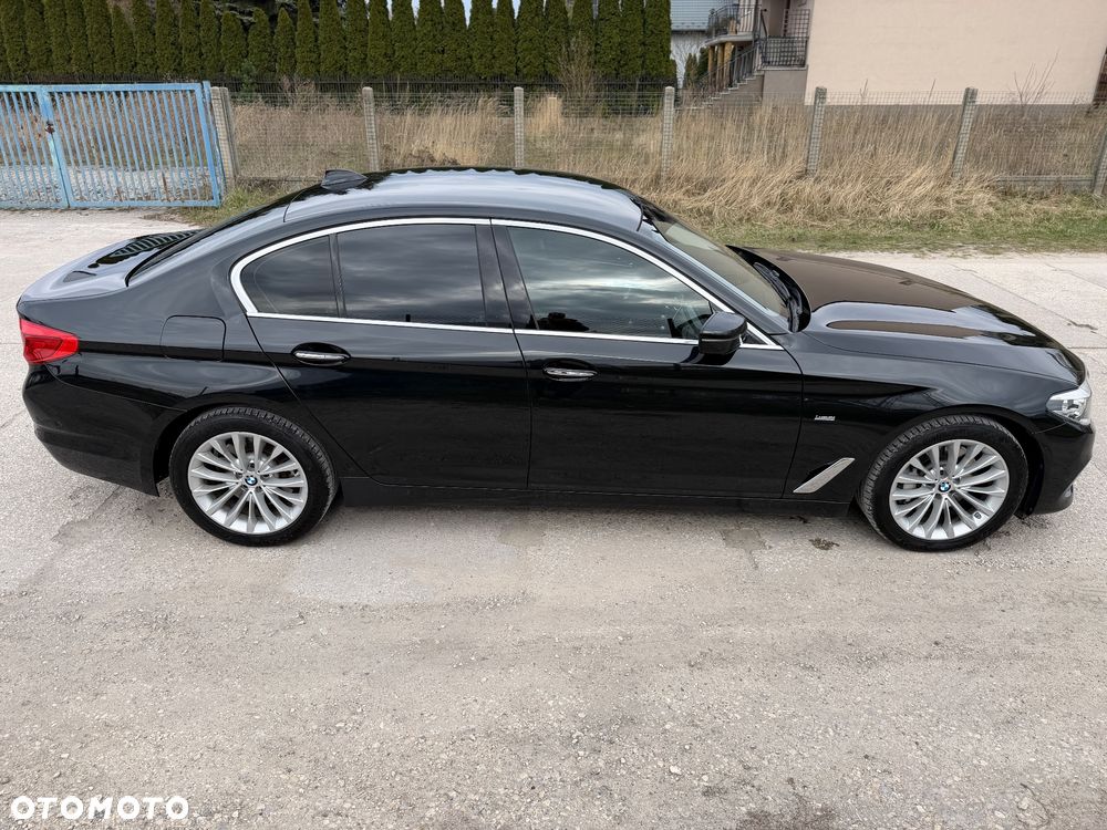 BMW Seria 5 530d xDrive Luxury Line - 15
