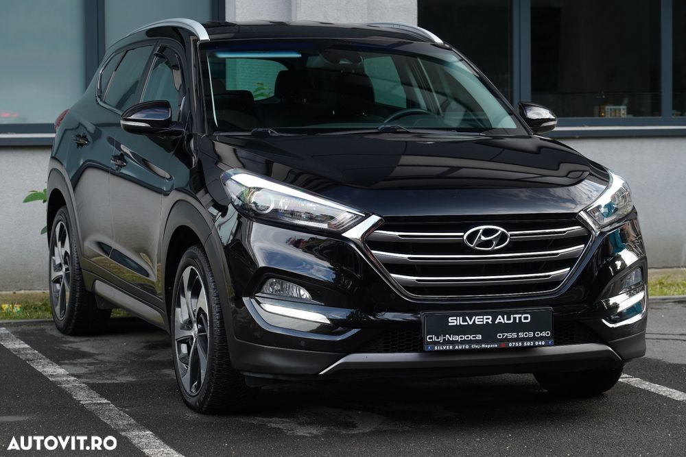 Hyundai Tucson 2.0 CRDI 4WD Automatik Premium - 29