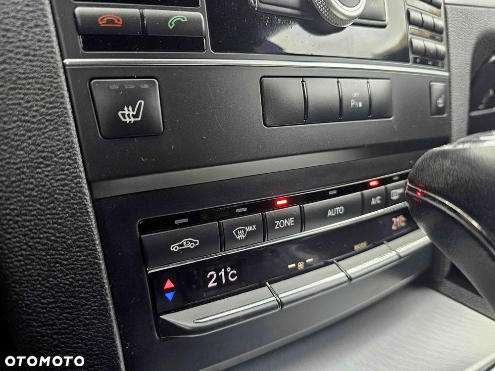 Mercedes-Benz Klasa E 250 BlueEFFICIENCY 7G-TRONIC Avantgarde - 24