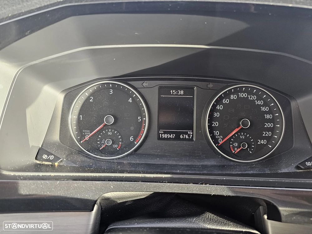 VW Multivan 2.0 TDi BM Longa Comfortline DSG - 2