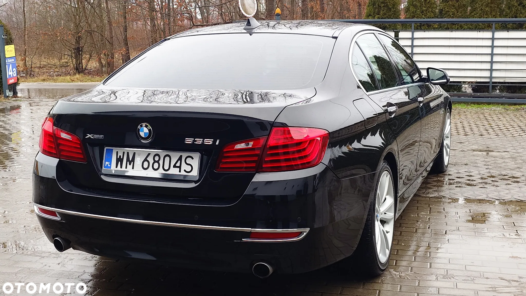 BMW Seria 5 535i xDrive Luxury Line - 10