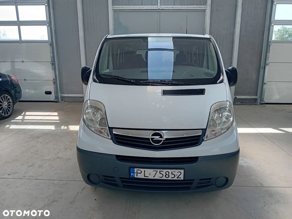 Opel Vivaro - 2