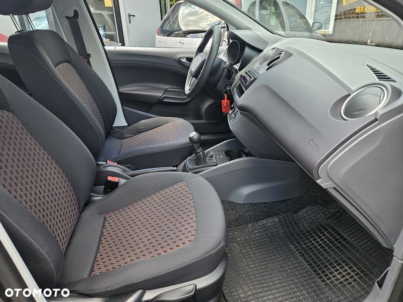 Seat Ibiza 1.4 16V Passion - 13