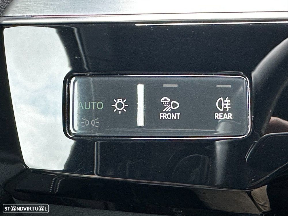 Audi e-tron 55 quattro S line - 23