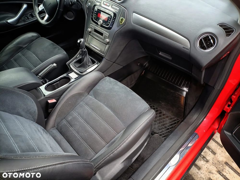 Ford Mondeo 1.6 Titanium - 10