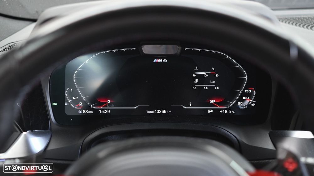 BMW M4 Competition Pack 50 anos M - 42