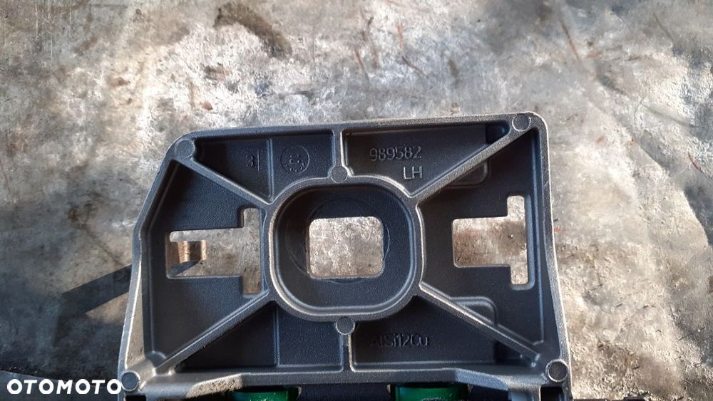 Szyby klamki mechanizmy VW Passat CC - 8