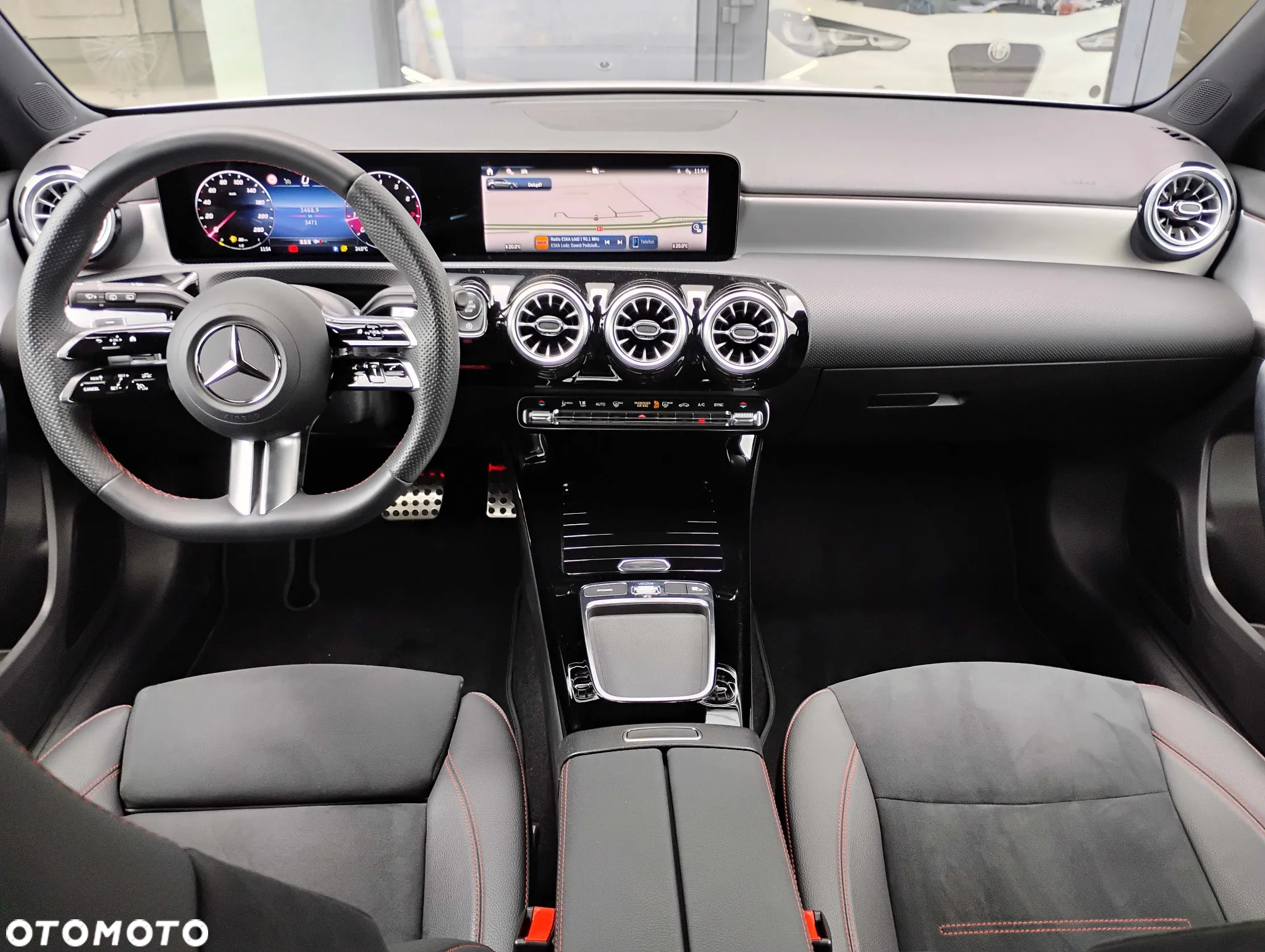 Mercedes-Benz Klasa A 200 AMG Line 7G-DCT - 17