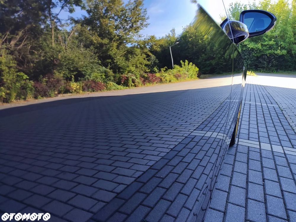 Volkswagen Golf 1.6 TDI BlueMotion Technology Lounge - 26