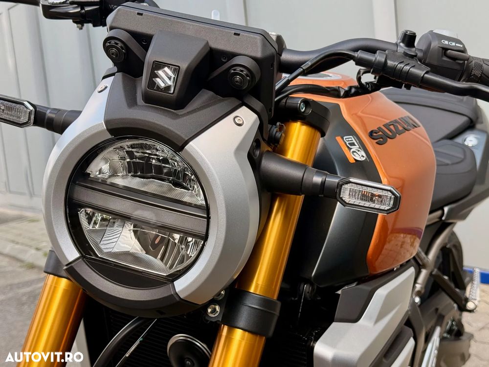 Suzuki GSX-8S - 2
