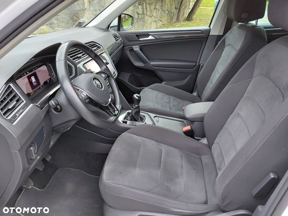 Volkswagen Tiguan - 16
