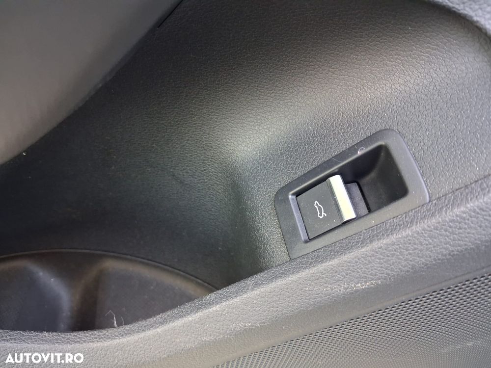 Audi A4 Limuzina 35 TDI S tronic MHEV Advanced - 14
