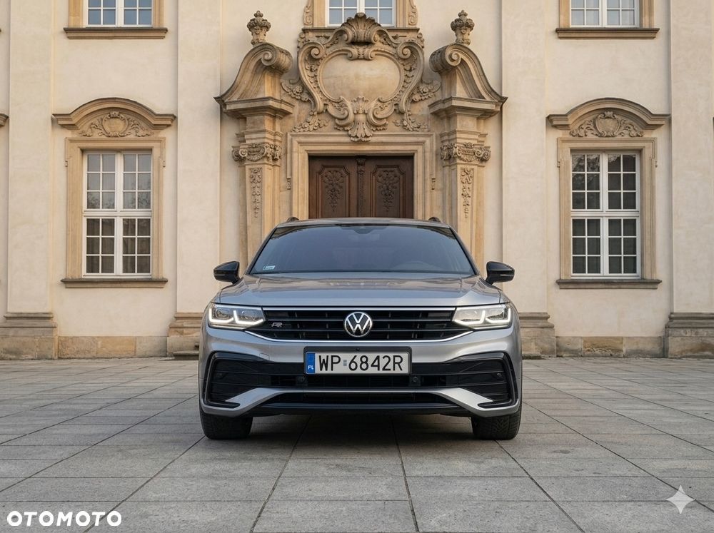 Volkswagen Tiguan 2.0 TDI SCR 4Mot R-Line DSG - 9