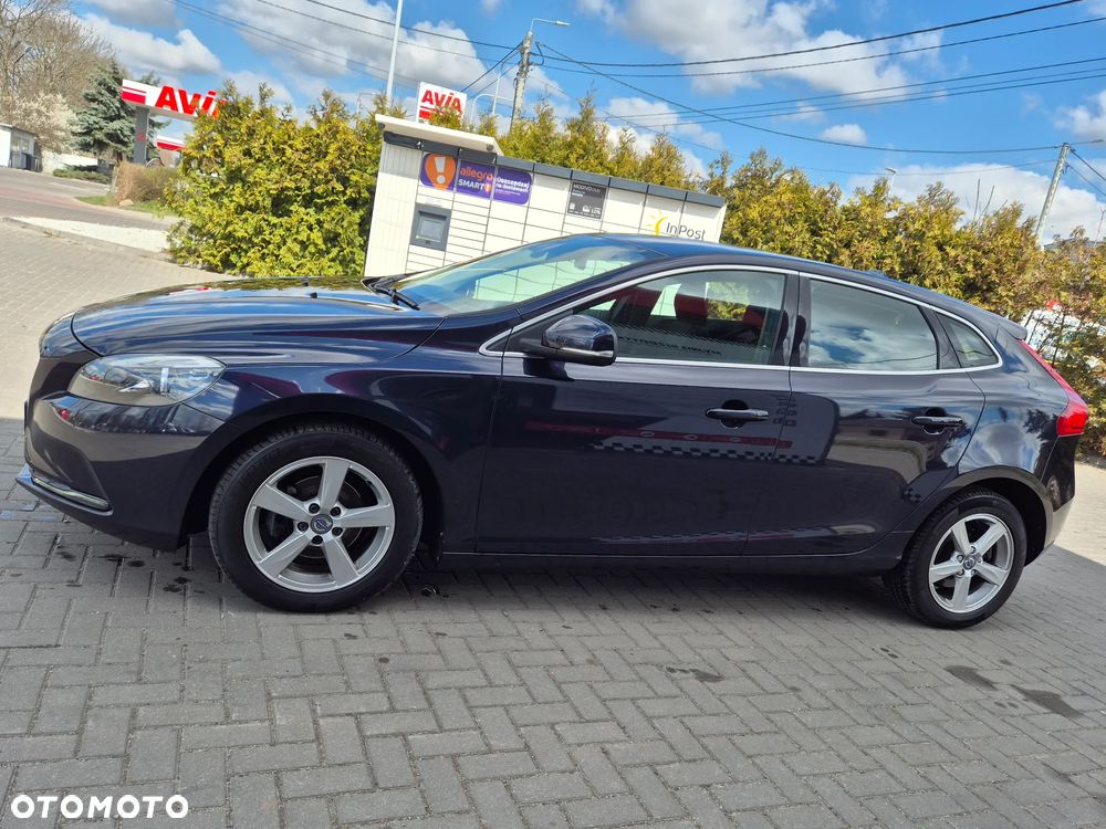 Volvo V40 D2 Momentum - 5