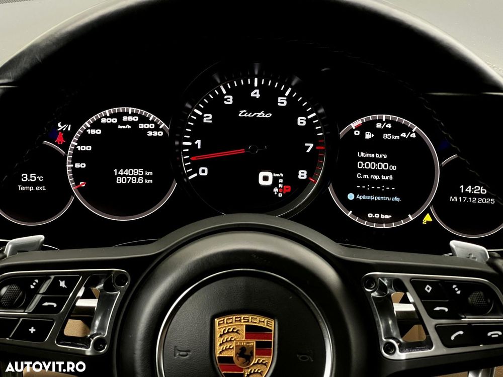 Porsche Cayenne Turbo - 20