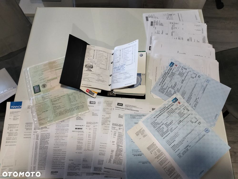 Volkswagen Touran 2.0 TDI DPF Cross DSG - 22