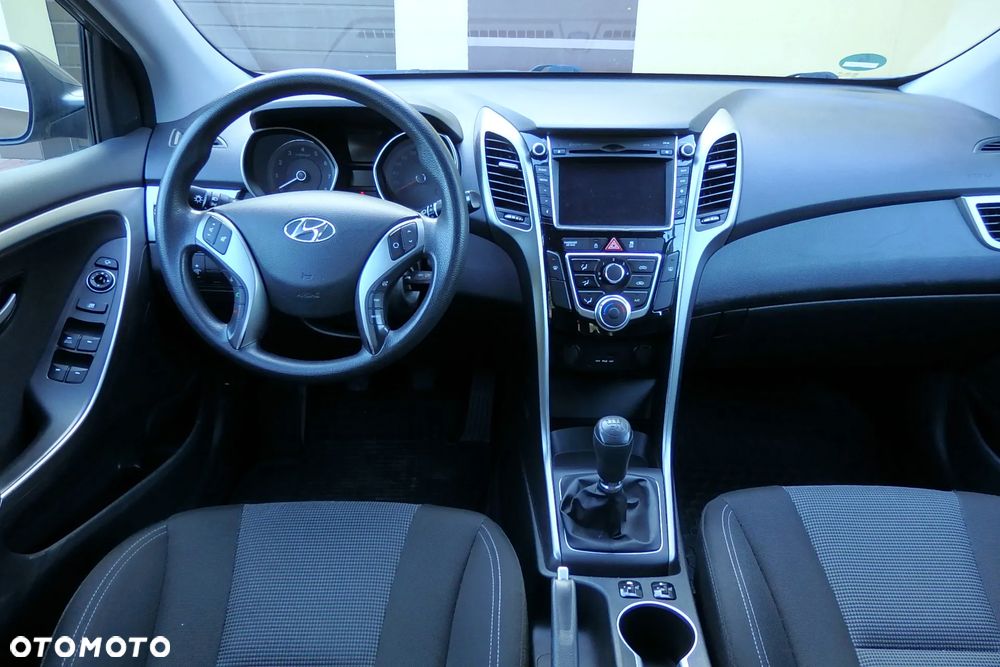 Hyundai i30 1.4 Premium - 21