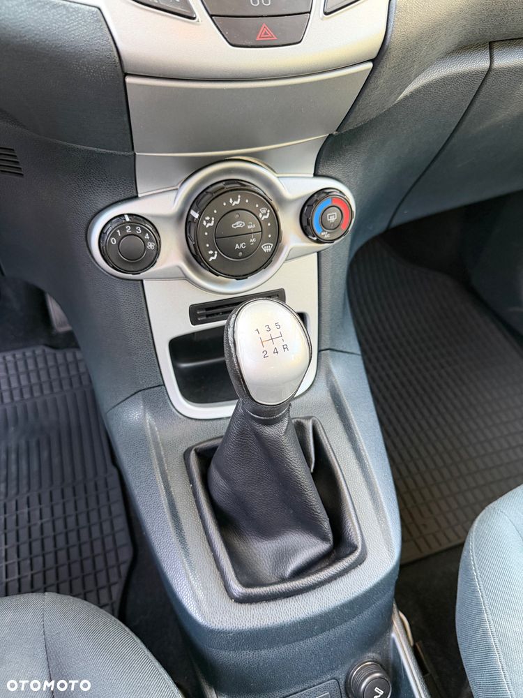 Ford Fiesta 1.25 Trend - 25