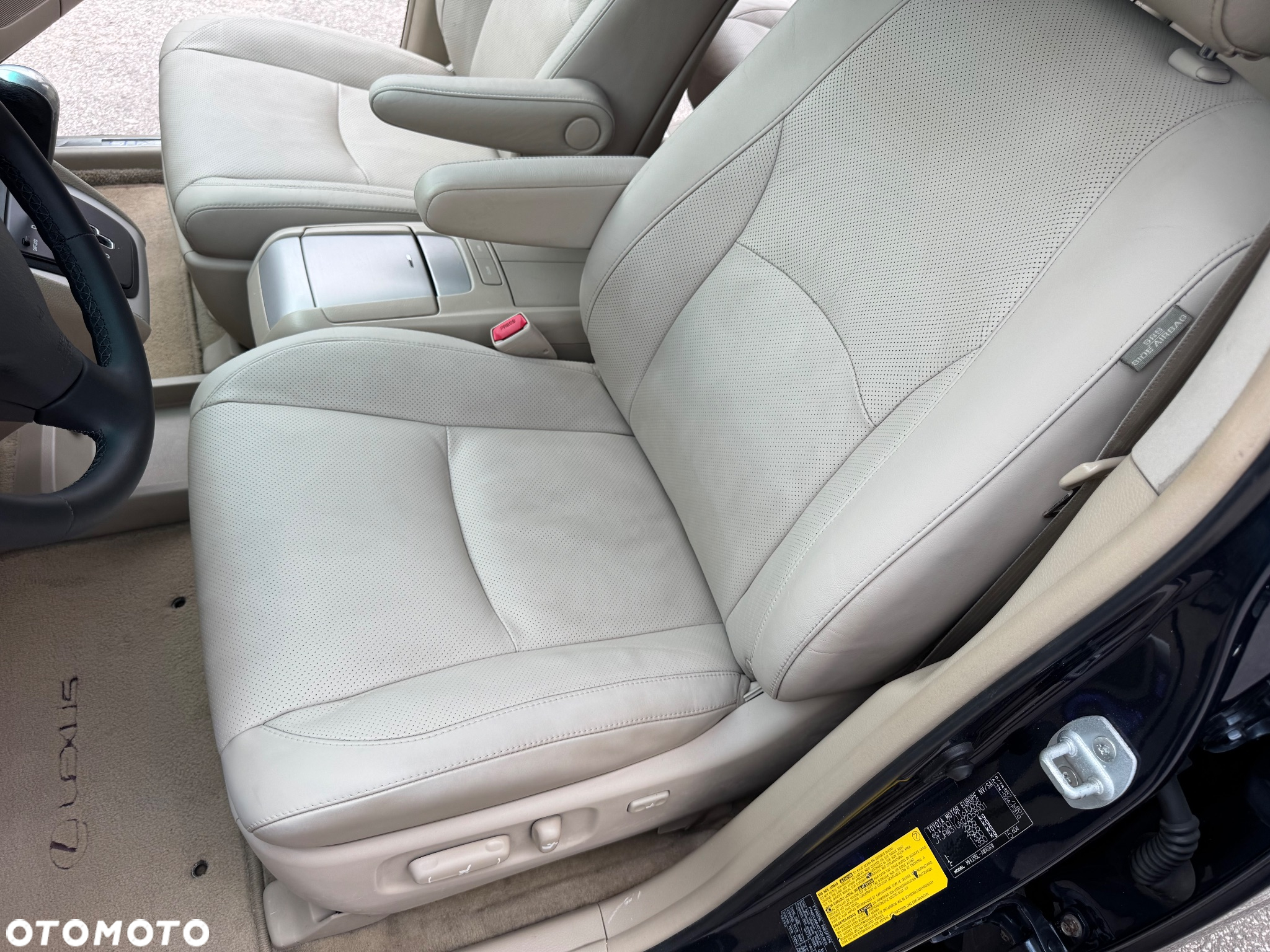 Lexus RX 400h Prestige + - 14