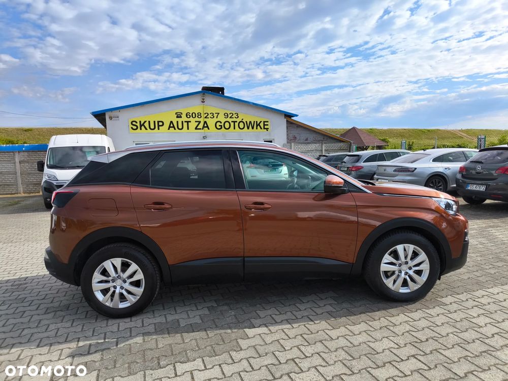 Peugeot 3008 1.6 BlueHDi Style S&S - 6