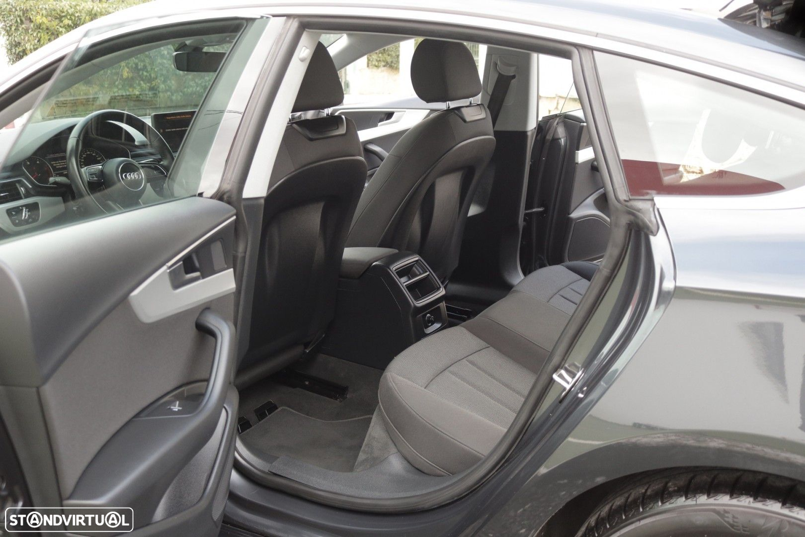 Audi A5 Sportback 2.0 TDI Advance - 25