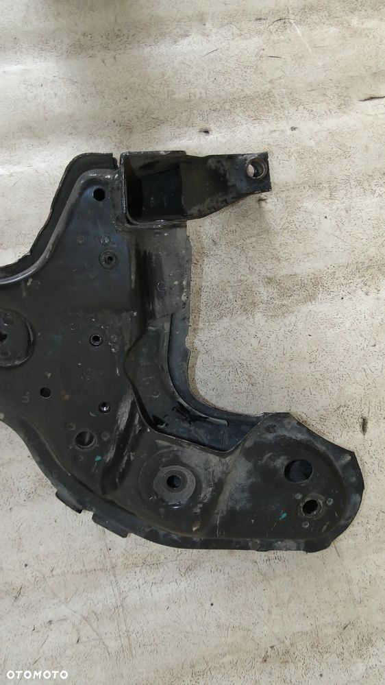 LANCIA MUSA FIAT IDEA ŁAWA SANKI KOŁYSKA WÓZEK BELKA SILNIKA 1.9JTD - 7