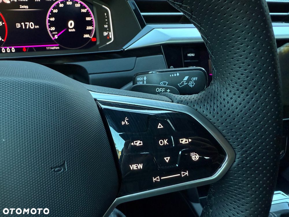 Volkswagen Arteon 2.0 TDI SCR 4Motion DSG R-Line - 29