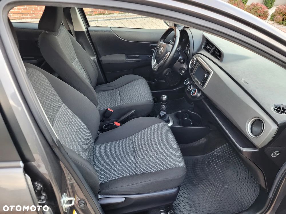 Toyota Yaris 1.33 Sol - 12