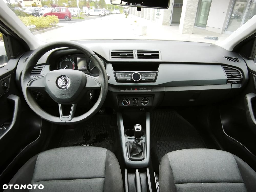 Skoda Fabia 1.0 Ambition - 8