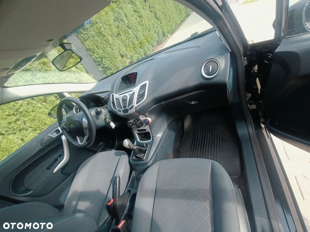Ford Fiesta 1.25 Trend - 7