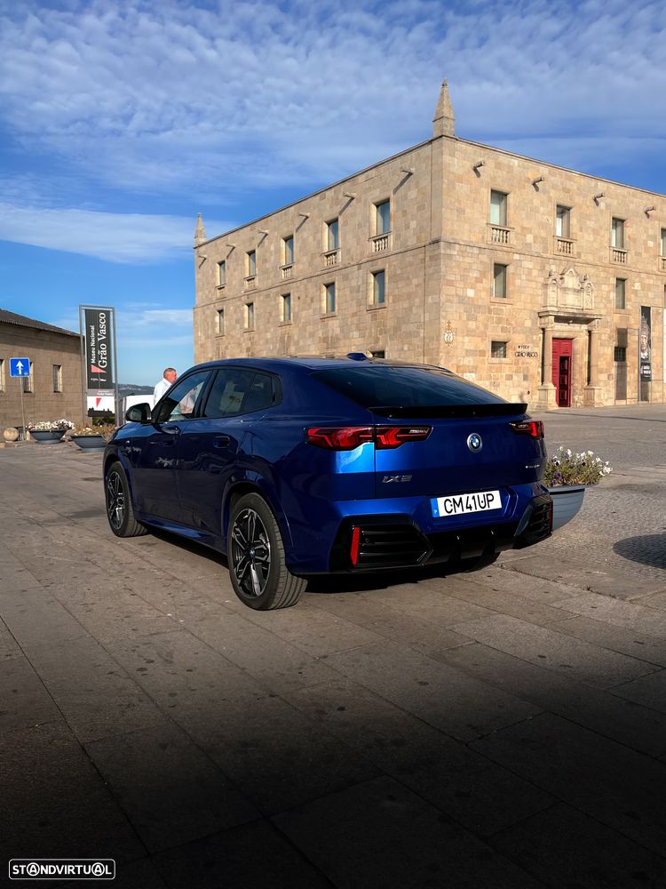 BMW iX2 - 5