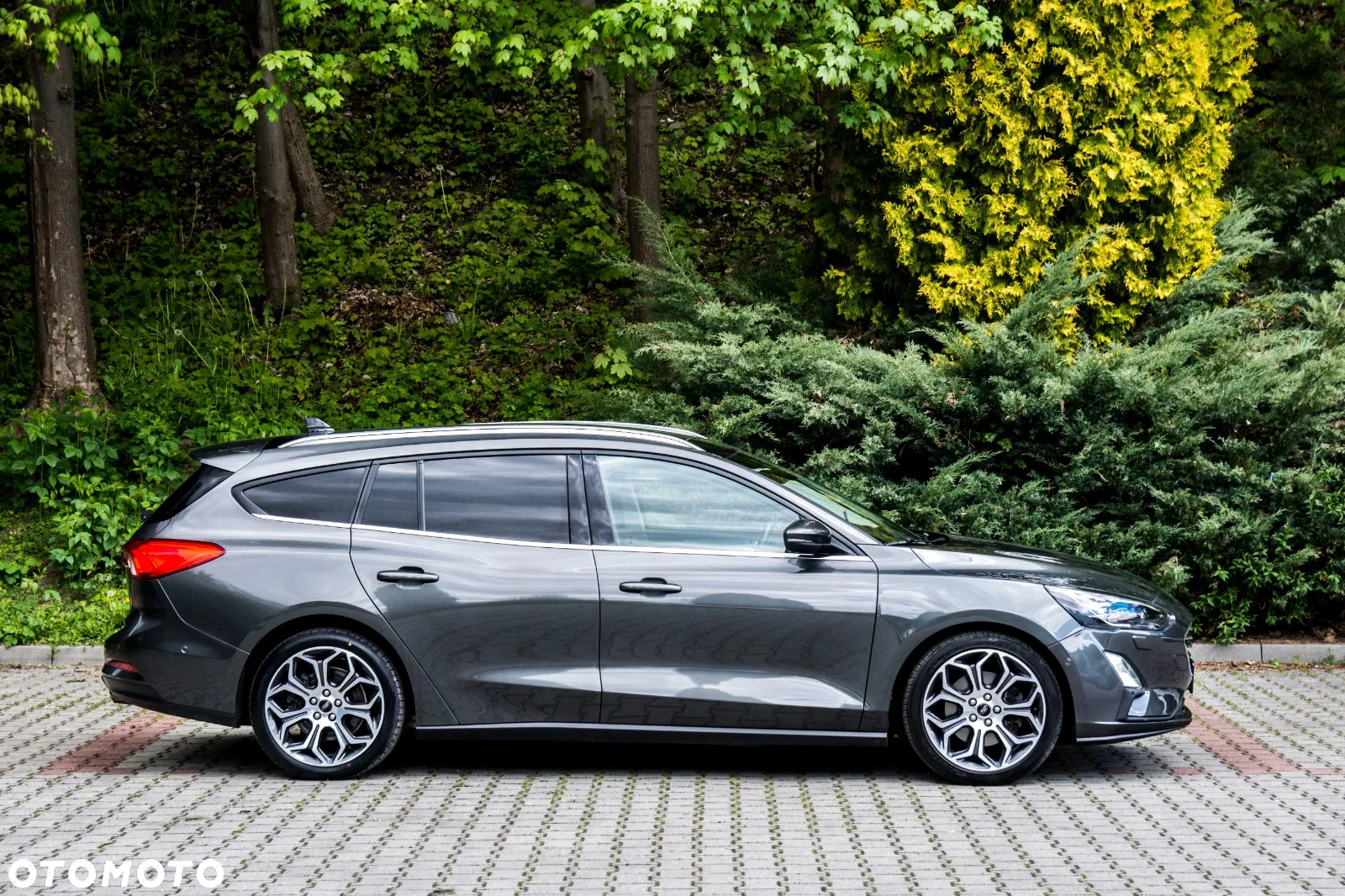 Ford Focus 2.0 TDCi ST-2 PowerShift - 8