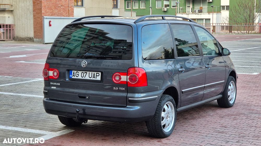 Volkswagen Sharan 2.0 TDI Special - 6