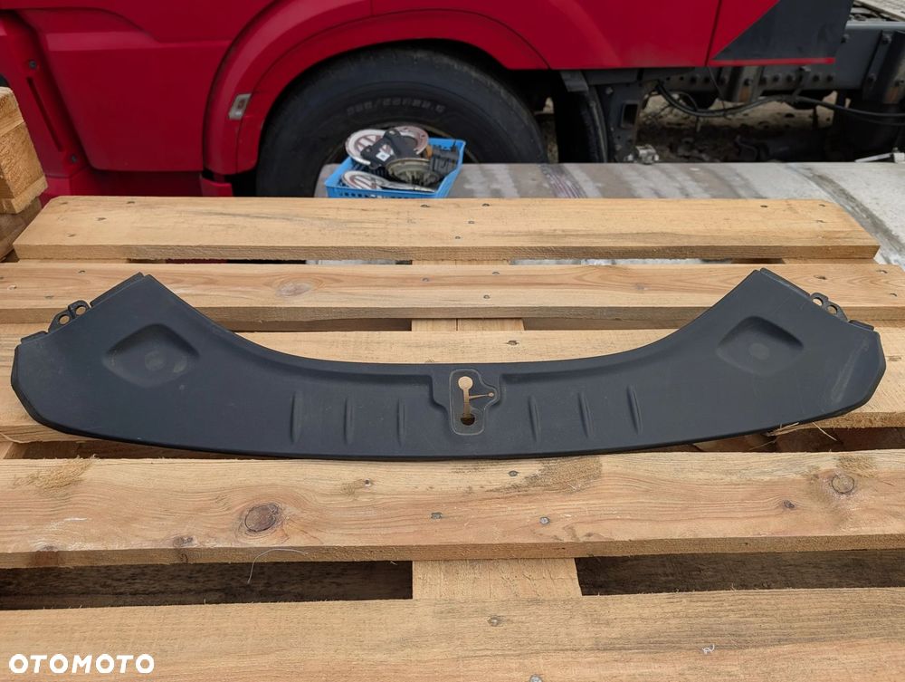 OSŁONA PANEL PASA PRZEDNIEGO TESLA S 106047400D 106047500D - 1
