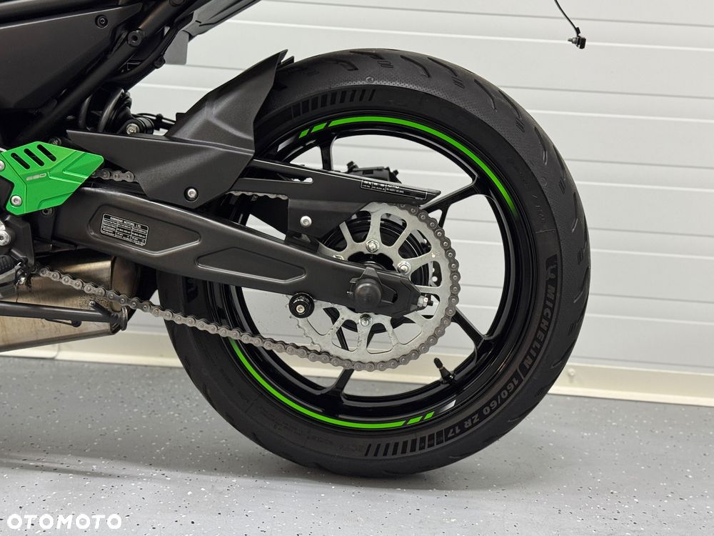 Kawasaki Ninja - 17