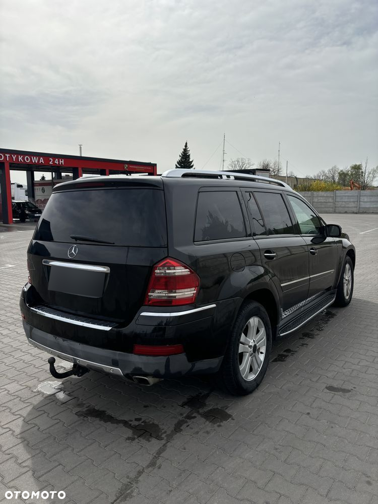 Mercedes-Benz GL 420 CDI DPF 4Matic 7G-TRONIC - 17