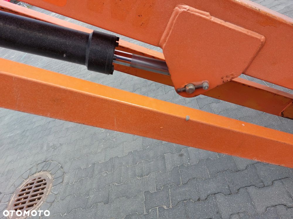 JLG 660 SJ - 12