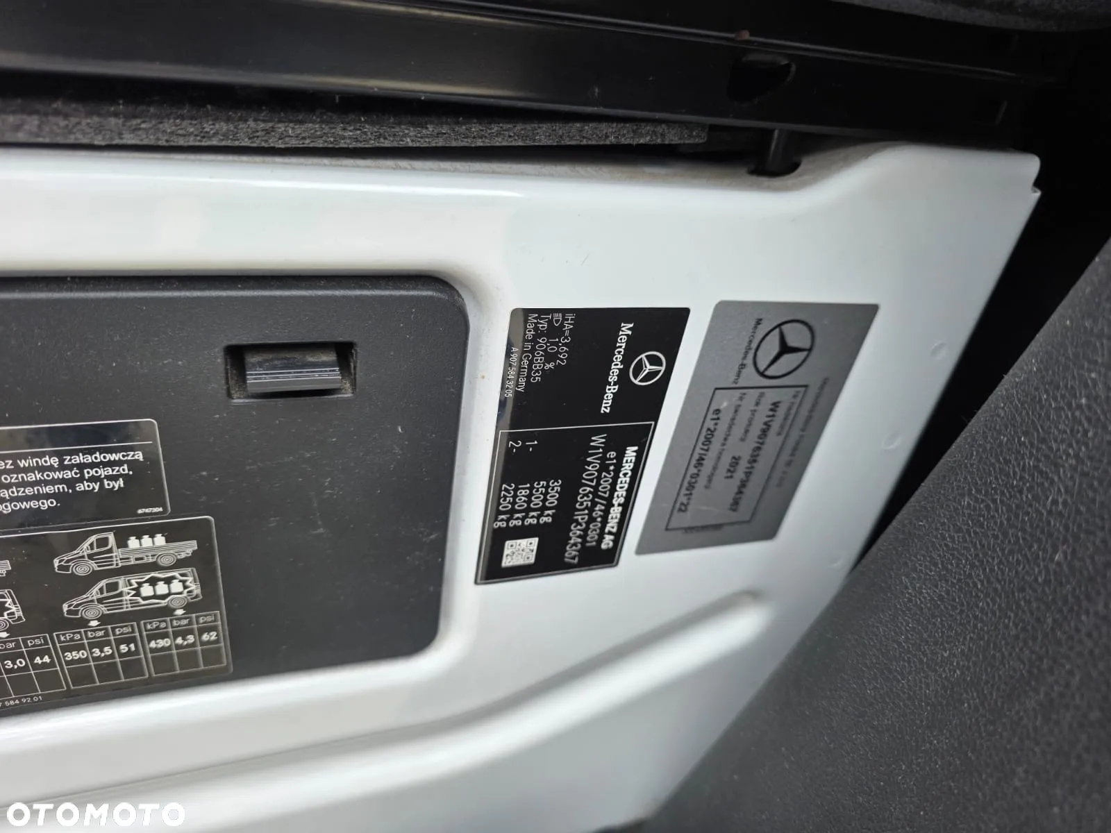 Mercedes-Benz 319 Chłodnia Mroźnia Maxi Balszak Krajowy Automat Silnik 3l 190 KM + 230V - 22