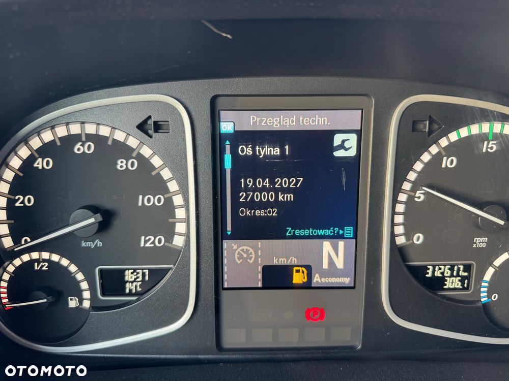 Mercedes-Benz ATEGO - 35