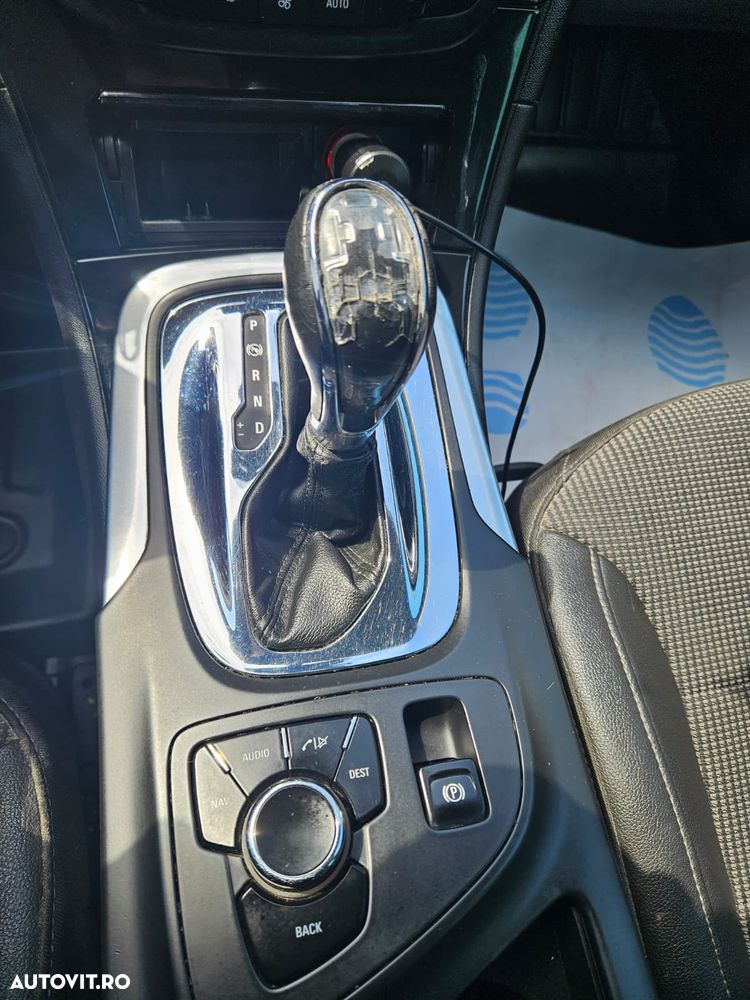 Opel Insignia 2.0 CDTI Cosmo Aut. - 12